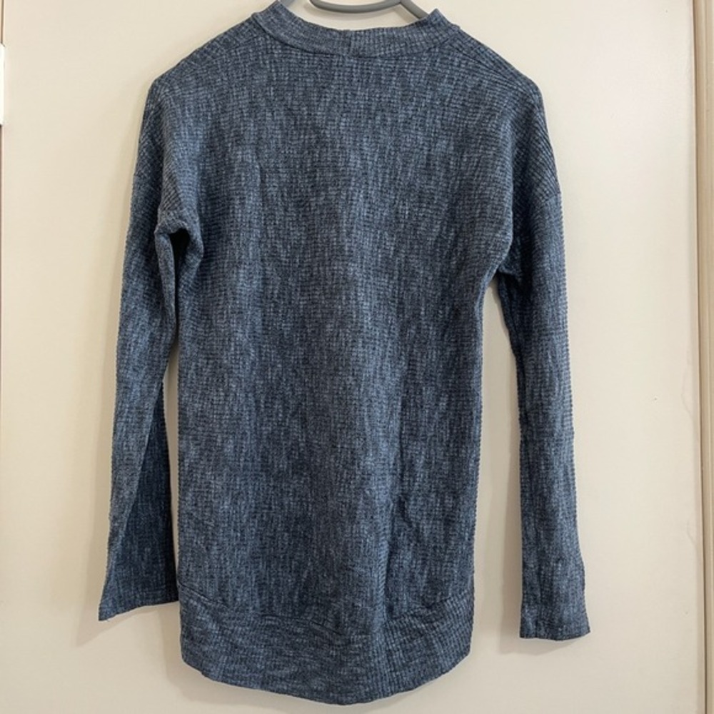 Paper Crane Womens Ribbed Knit Top Small High Low Hem Heathered Blue Cozy Casual - Picture 2 of 5